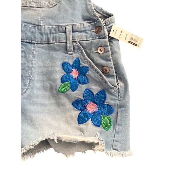 No Boundaries Denim Shortalls Floral Embroidered Size L (11-13) NWT - Picture 3 of 11